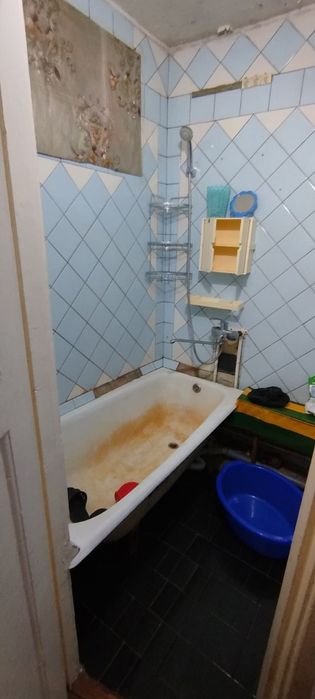 Сотилади Чилонзор 23 квартал 2 хонали