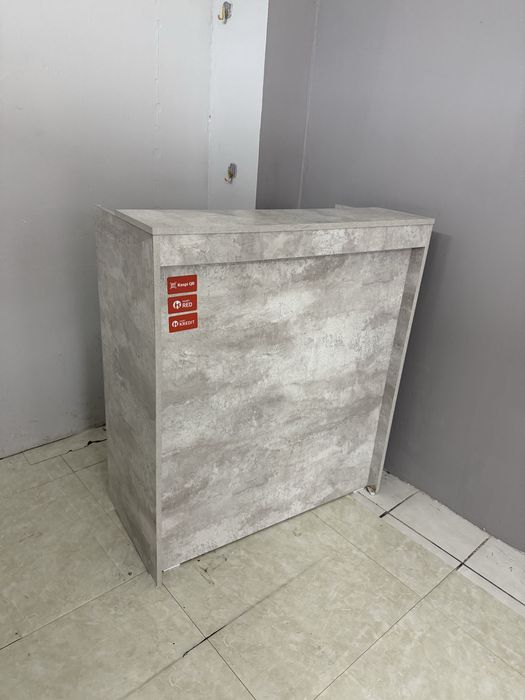 Ресепшн в сером цвете