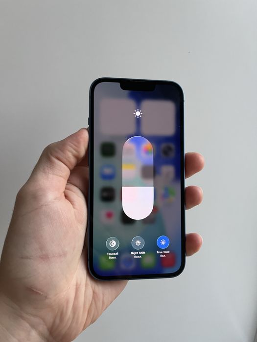 айфон 13 256гб 89акб в отличном состоянии