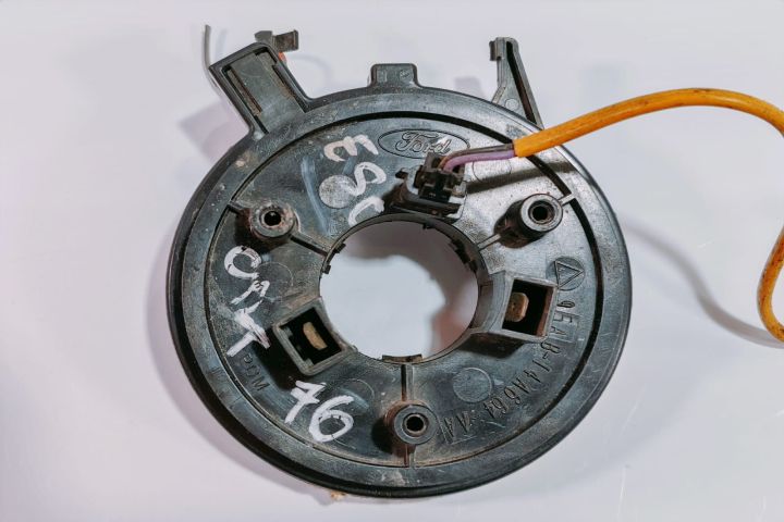 Spira Volan  95AB14A664AA Ford Escort a 6-a generatie