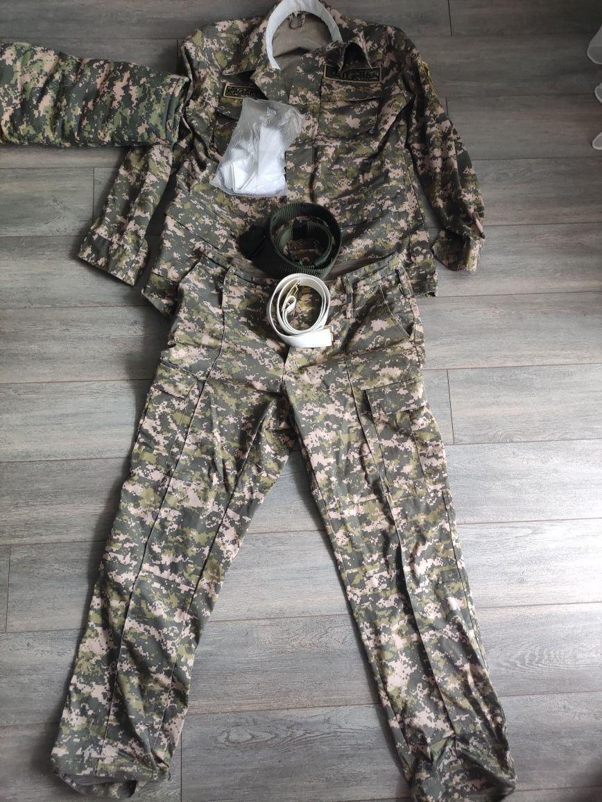 Продам военную униформу