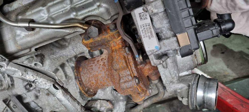 Turbo turbina BMW E87 E81 E90 E91 X1 X3 116 118 316 318 cod 7810189