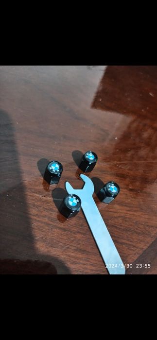 Калпочки BMW новые