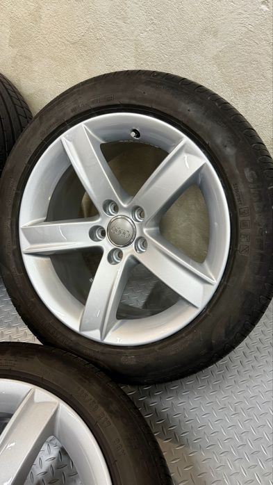 Оригинални 5х112 17” Audi A5 с летни гуми