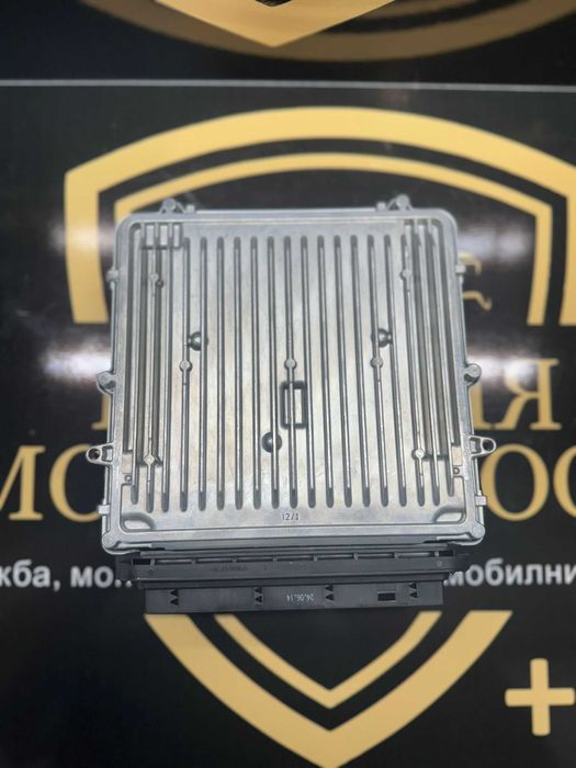 Блок ECU / Управляващ блок на двигателя BMW 8582190