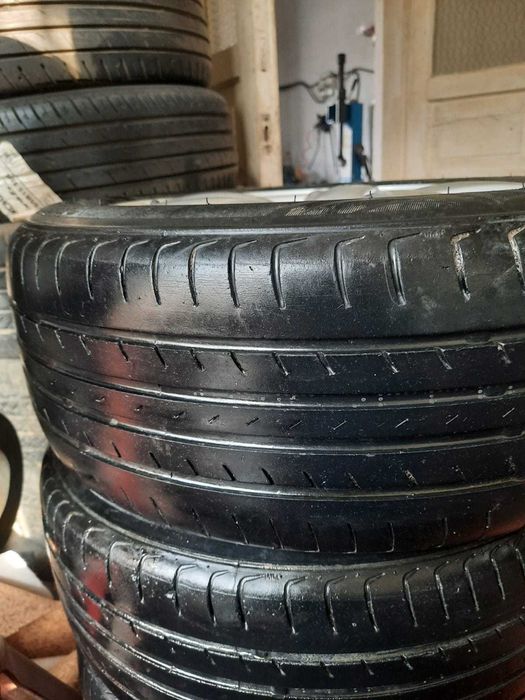 Продаётся шины (б/у)