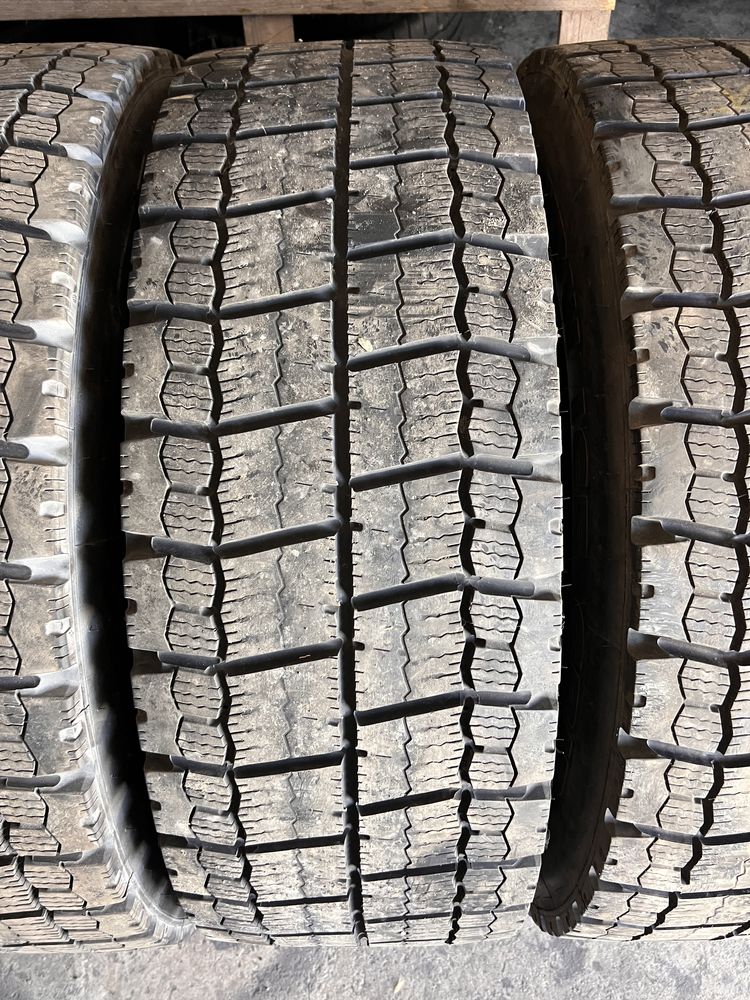 4 anvelope camion 315/70/22.5 , Michelin , 8.3 mm