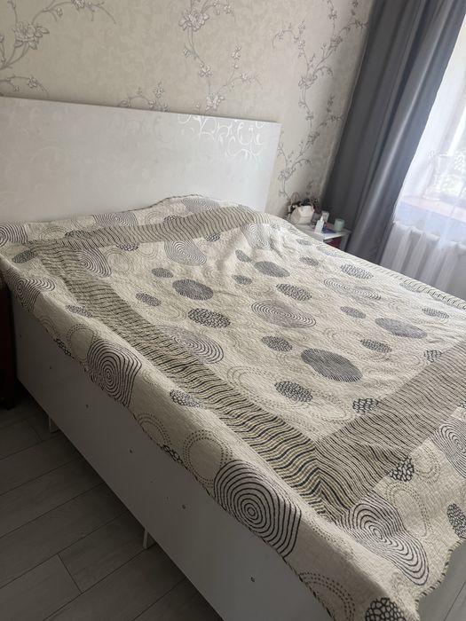 Продам шкаф и кровать