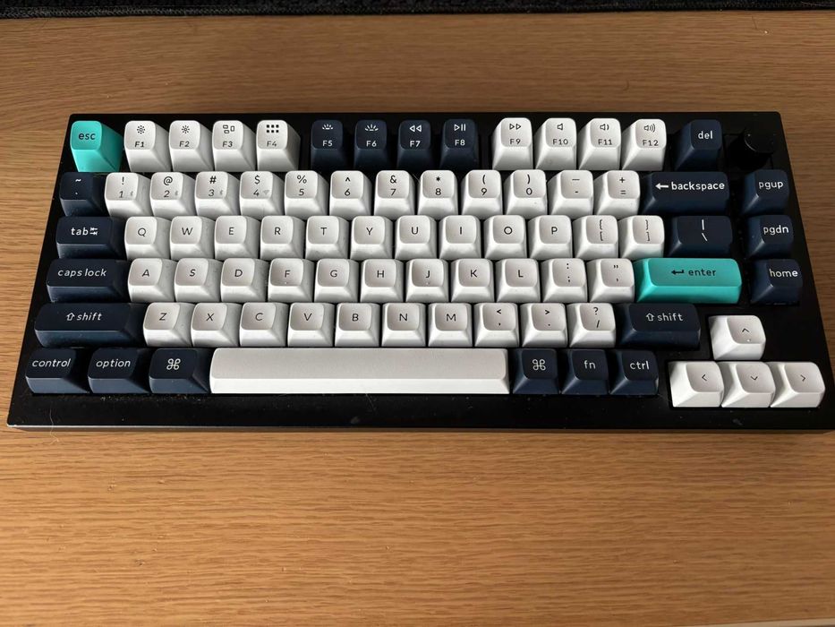 Tastatură Mecanică Keychron Q1 Max - (Gateron Jupiter Banana)