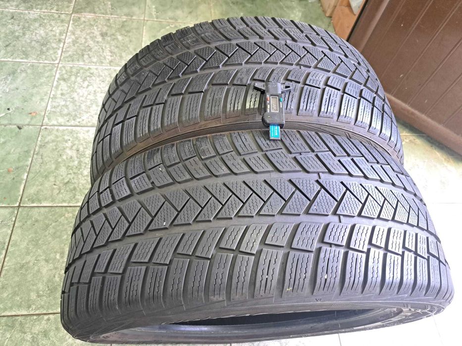 2 anvelope 265/45 R20 Vredestein