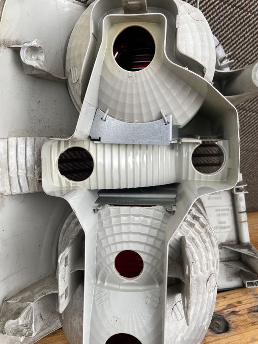 Оригинален стоп за vw тоуран- дясен