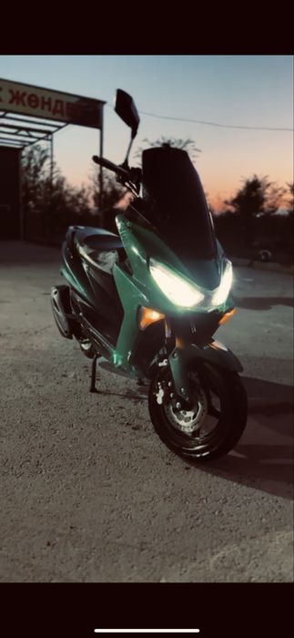 Мопед макси 180куб