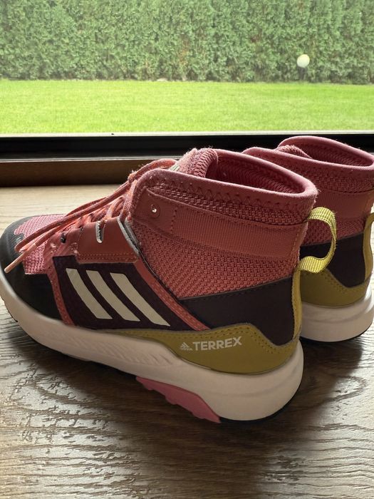 Adidas Terrex зимни боти маратонки за момиче 31.5 размер