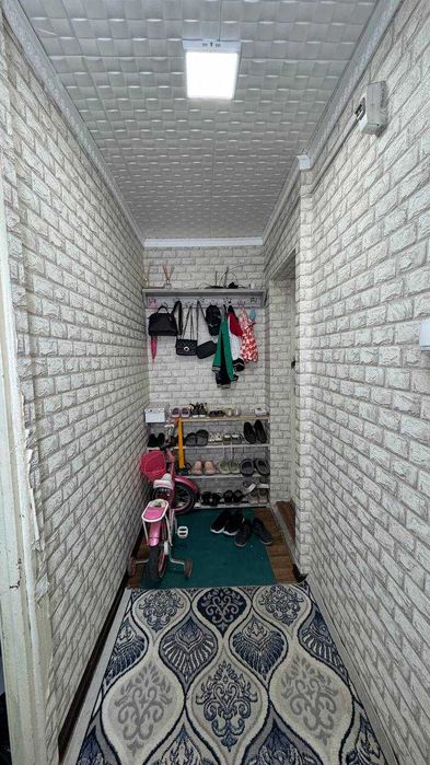Киргили Тошкент кафе 4 қаватда 2 хонали квартира сотилади. ID: 1410