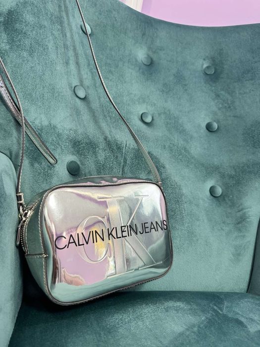Чанта Calvin Klein