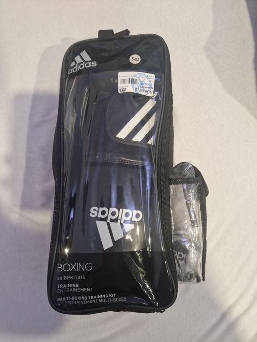 Set de Box Adidas NOU - mănusi de box, gutieră, bandaje