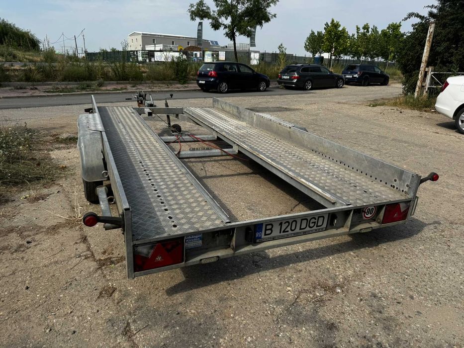 Inchiriez/inchiriere platforma auto 2000 kg, masa proprie 335 kg!