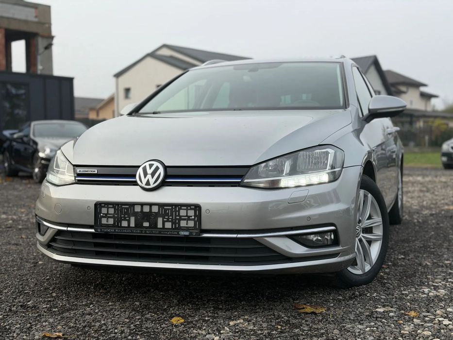 Volkswagen Golf TVA / Rate Credit Leasing / 1.5 TSI 130CP / 2020 CURAT / Km reali