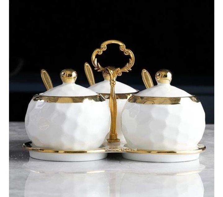 Продам сахарницу