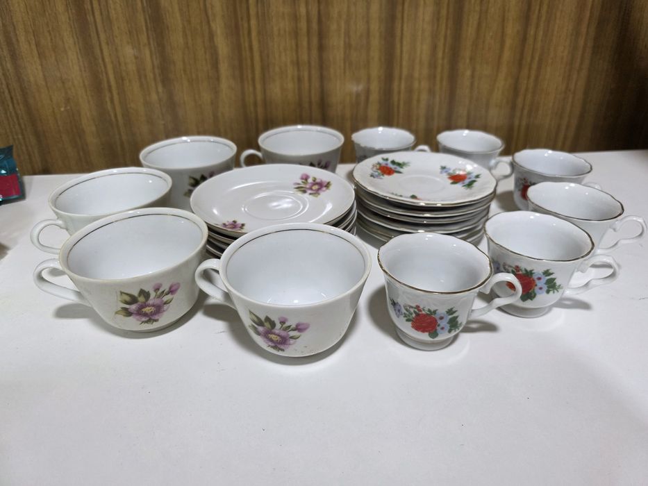 Срочно продаю 2 чайных набора