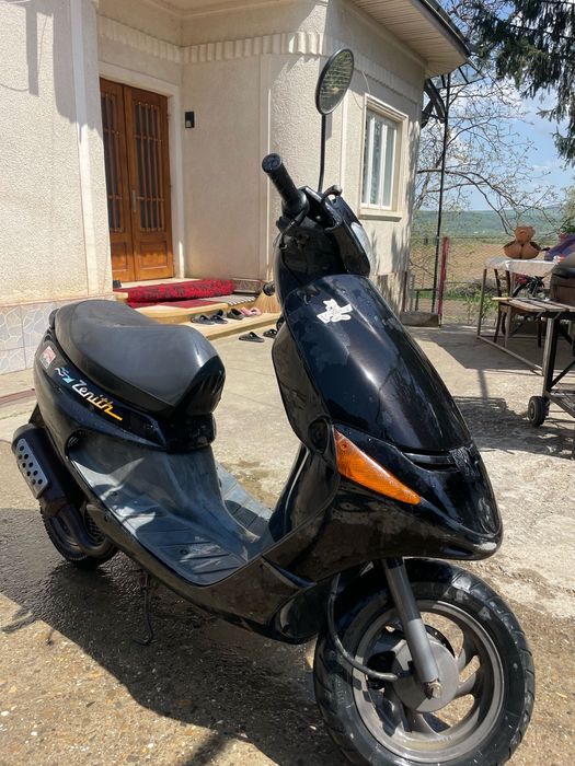 Vand Scuter Peugeot Zenith