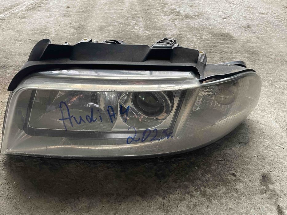 Ляв фар за Audi A4-B5