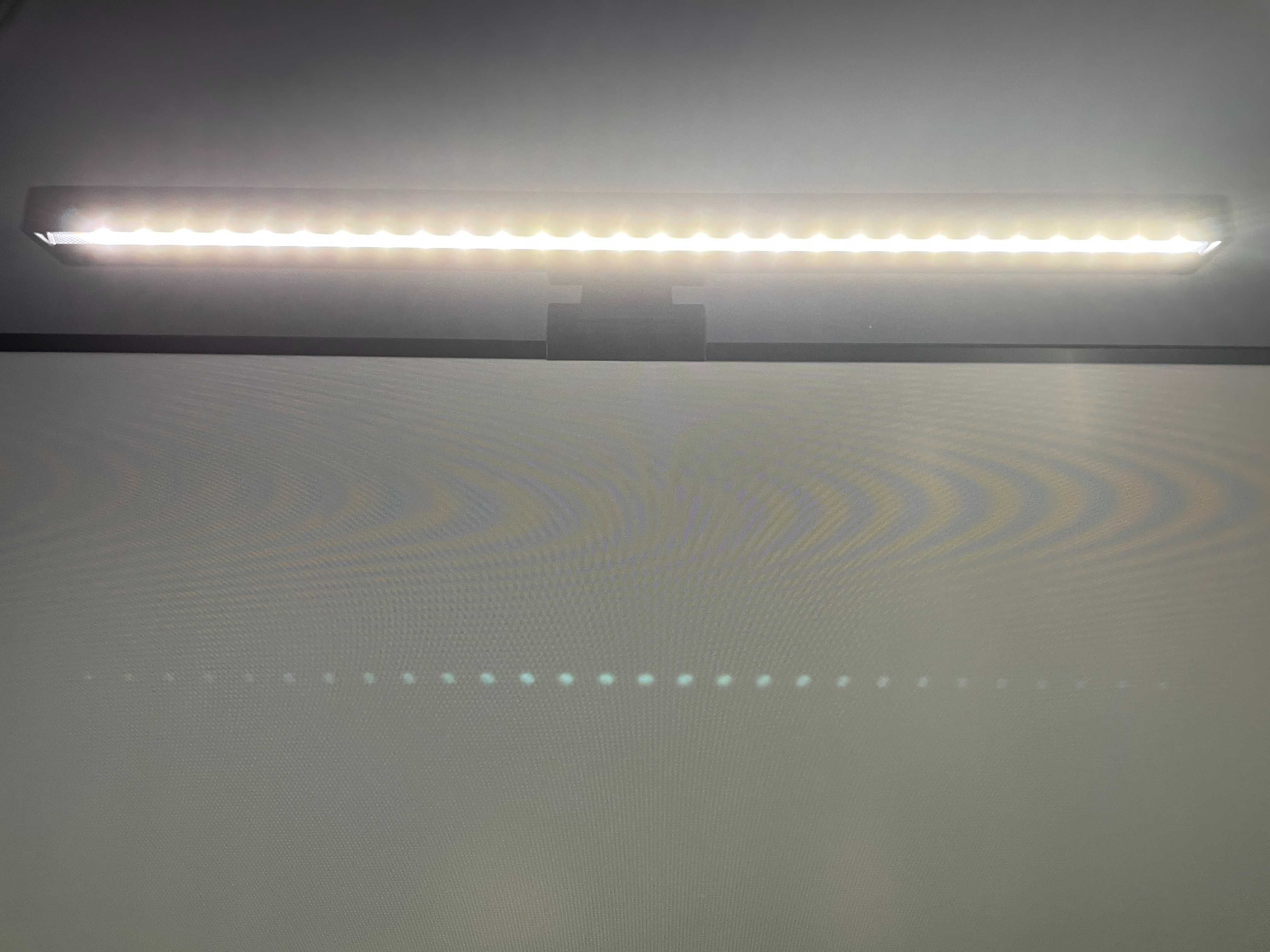 LED лампа за монитор