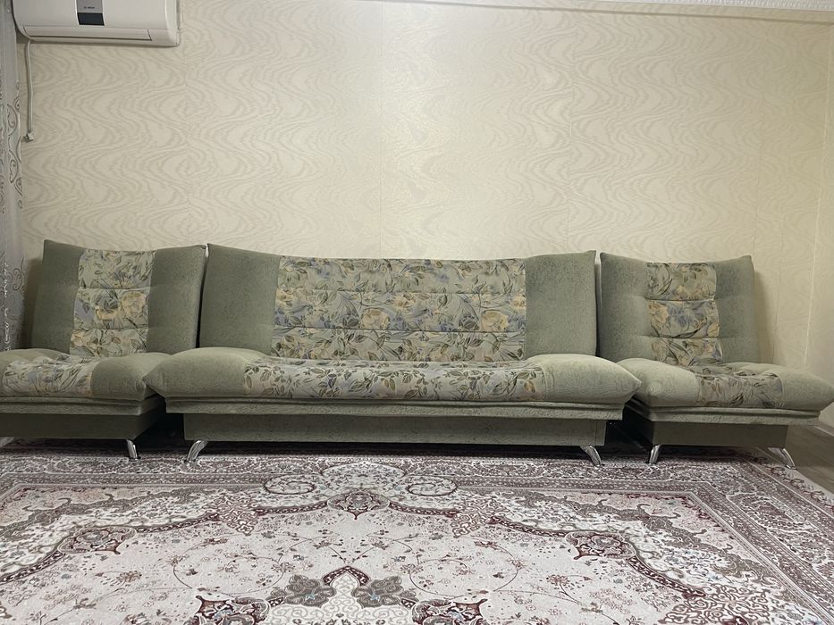 Продам диван + 2 кресла