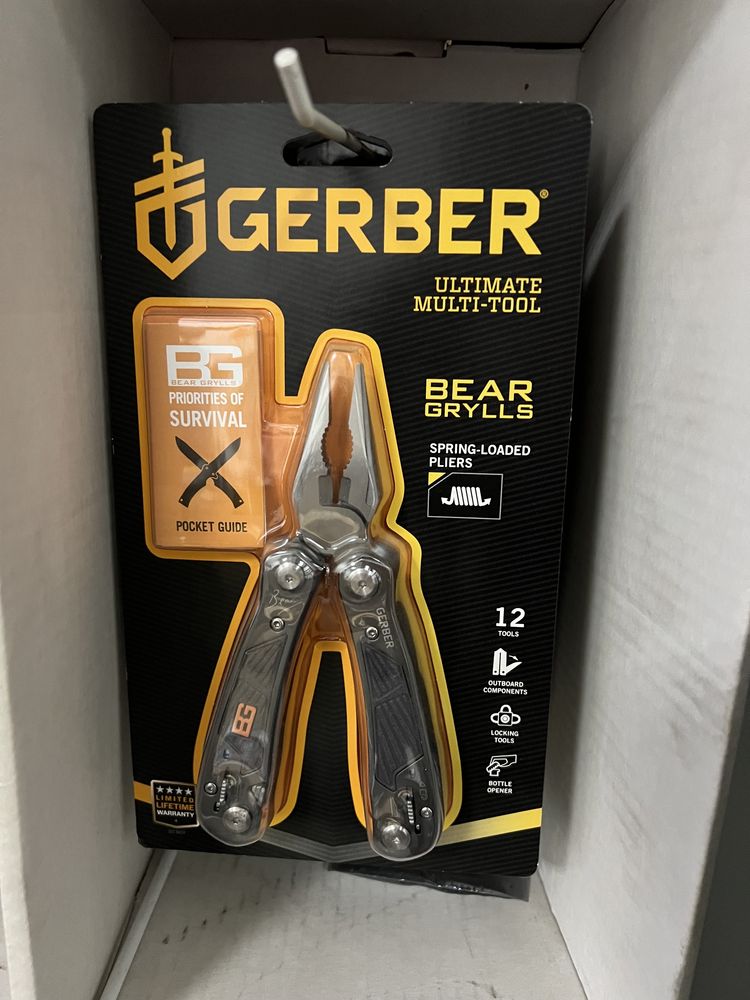 Produse Bear Grylls Gerber maceta topor lampa cleste multifunct