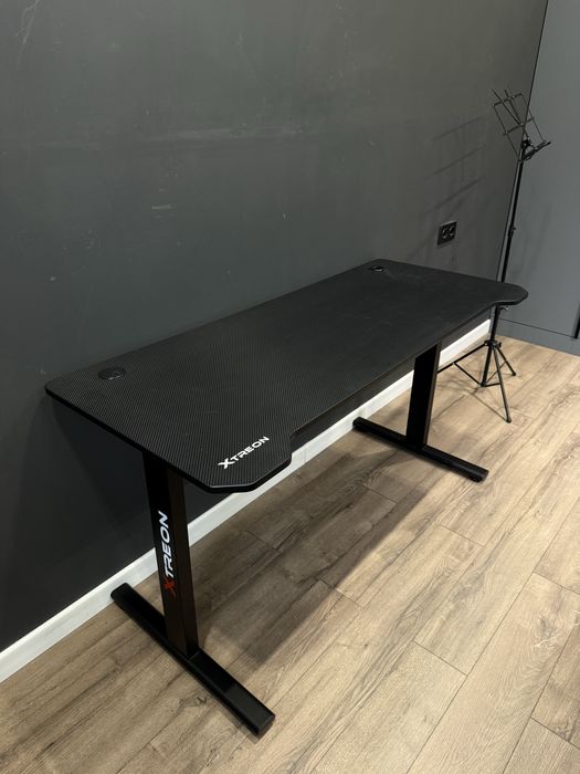 Игровой/Рабочий стол XTREON