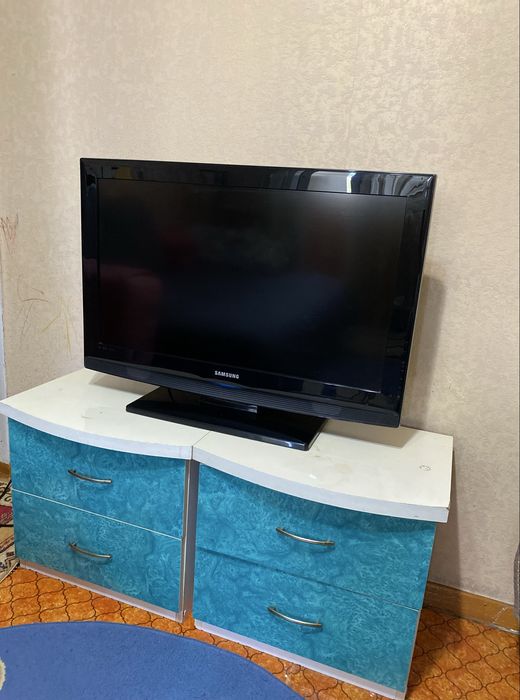 Телевизор Samsung