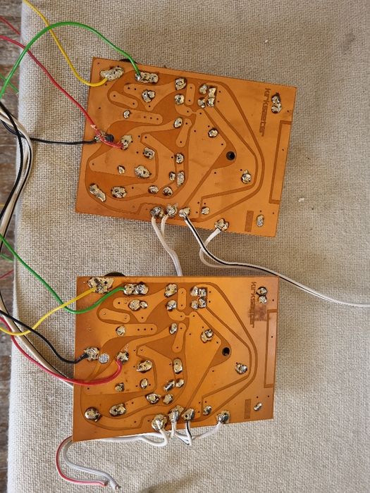 Set Filtre Boxe Kirksaeter. 3 way, 8 ohms, 80/120 watts. Impecabile.