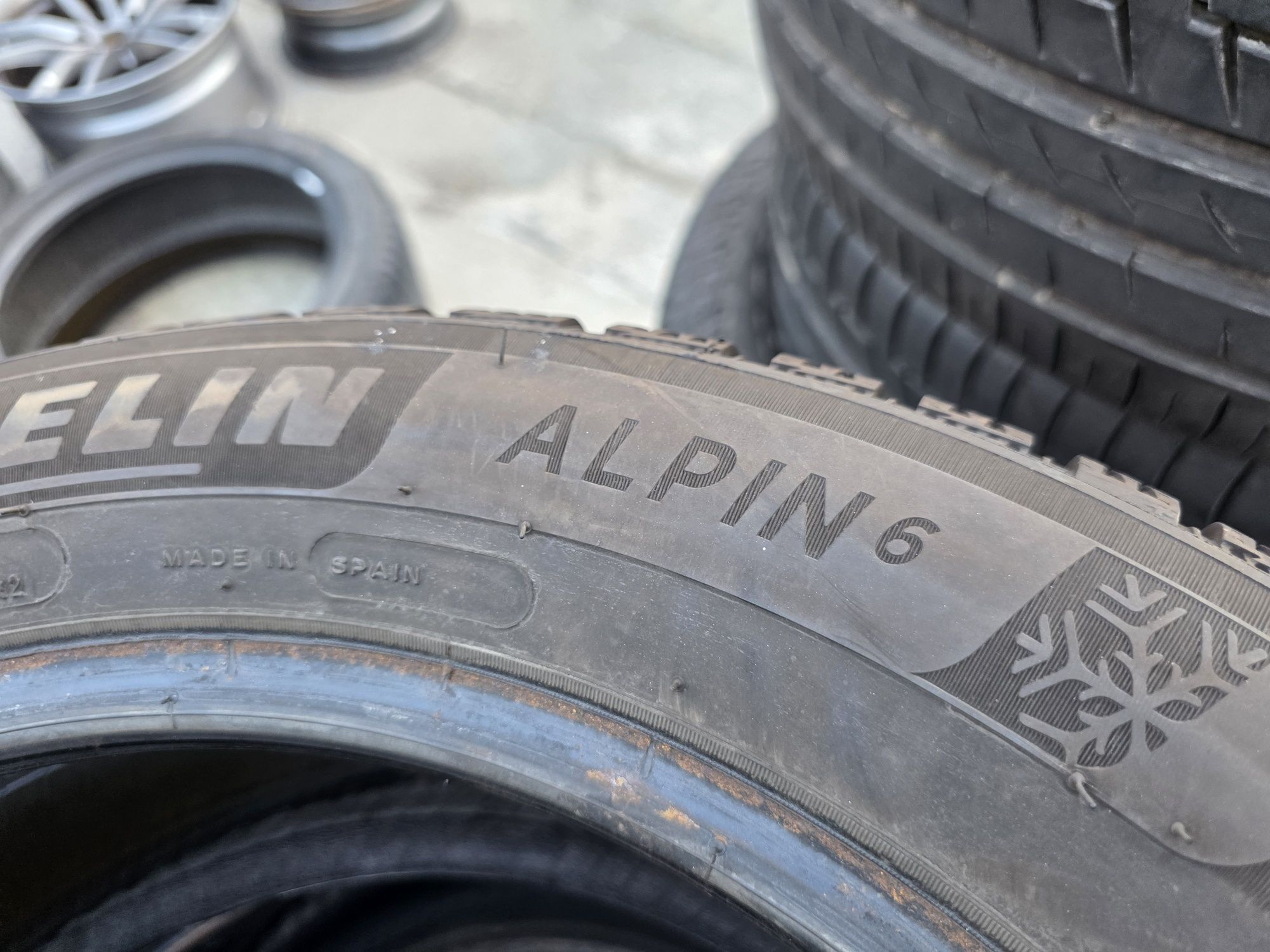 4бр Зимни гуми 205 55 16 - Michelin DOT 2022