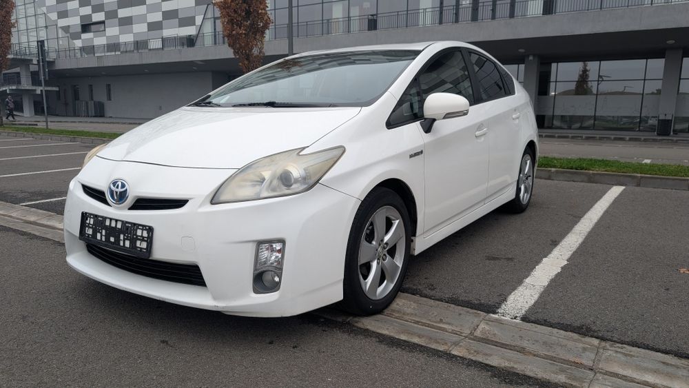 Toyota Prius 24.07.2011 Hybrid