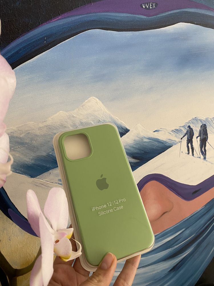 Калъф за iPhone 12 и 12 Pro silicone cases с лого