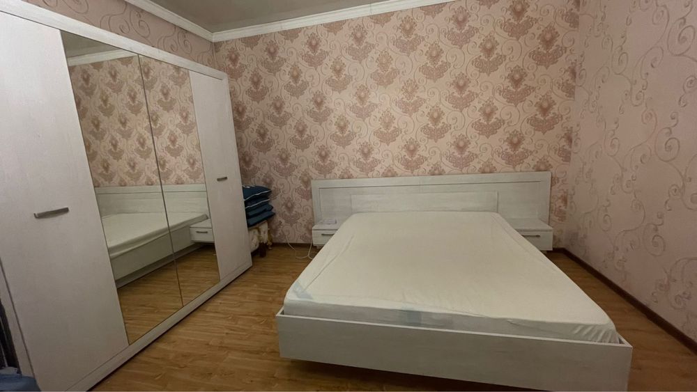 Продам спальный гарнитур+3 сандыка