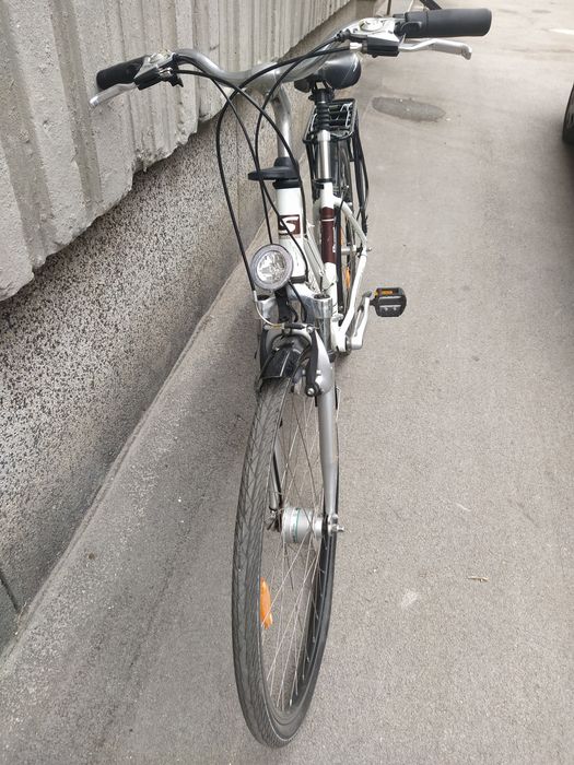 Продавам градско колело