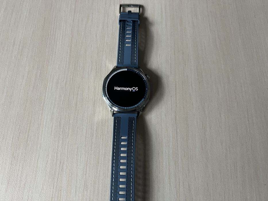 Продавам Huawei Watch GT5 46MM