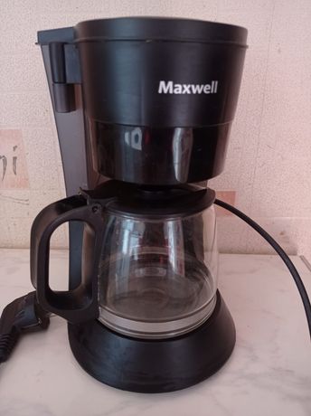 Продам кофеварку MAXVWELL