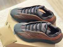 Yeezy 700 V3 Cooper fade