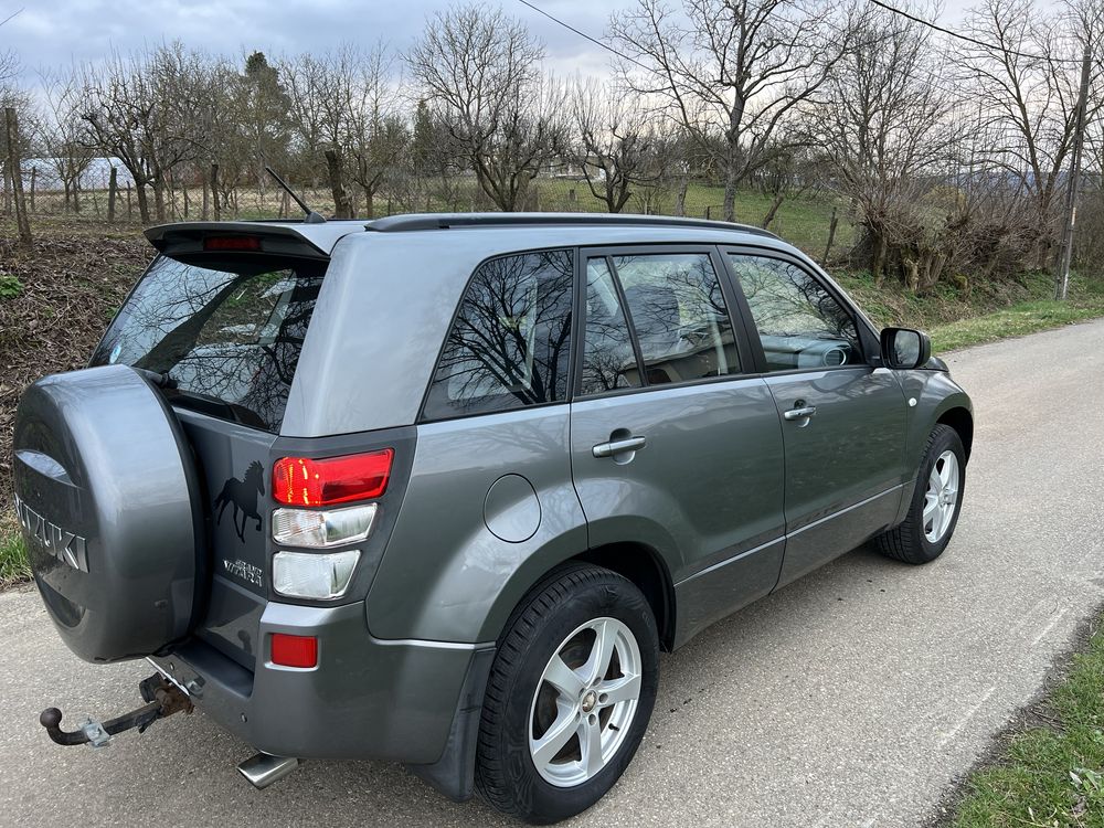 Suzuki Grand Vitara 2.0 benzina