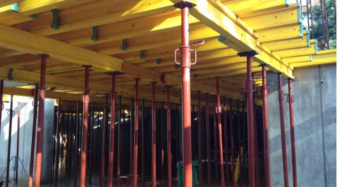 Popi metalici NOI de închiriat