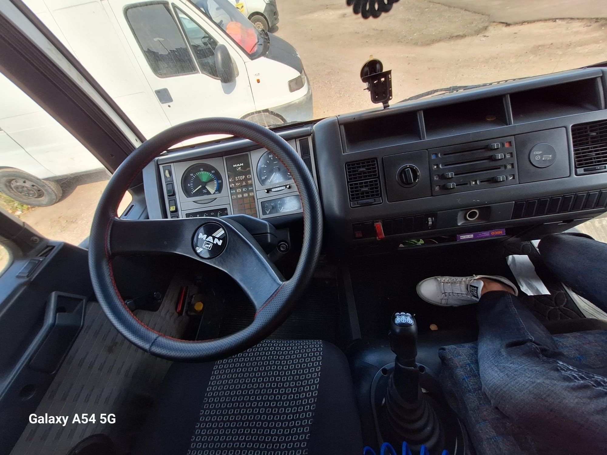 Vand camion MAN L2000 7,5 tone