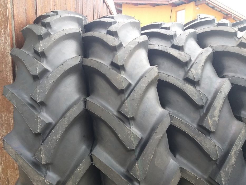 Cauciucuri noi 14.00-38 cu 8 pliuri anvelope BKT tractor U650 spate