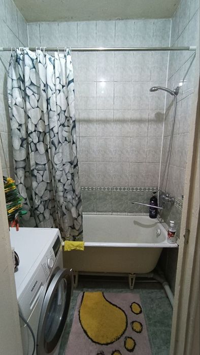 Юнусабад 6 квартал. Продается квартира 4/2/4