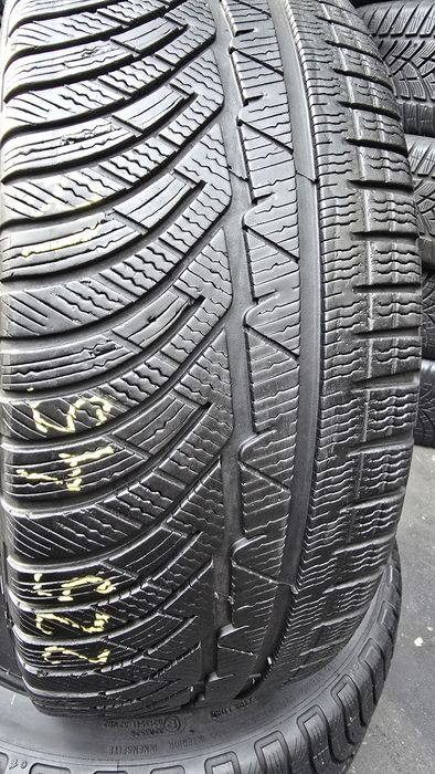 2 anvelope iarnă Michelin 225/45/18