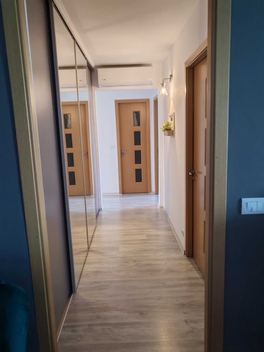 Apartament renovat 4 camere Micro 16
