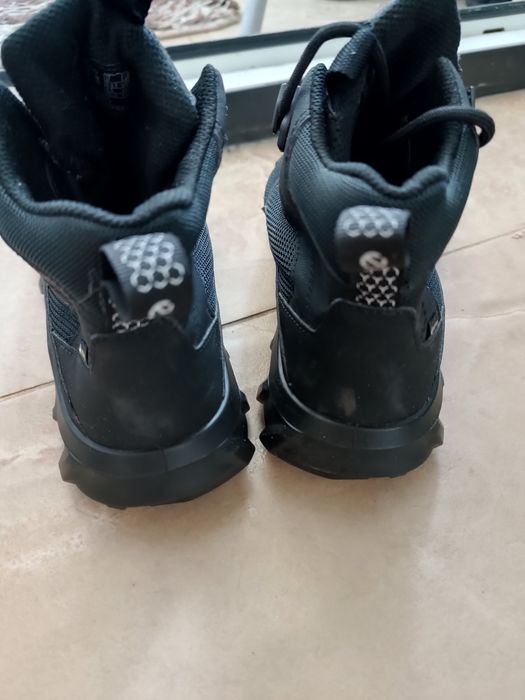 Ghete Ecco Nr 37