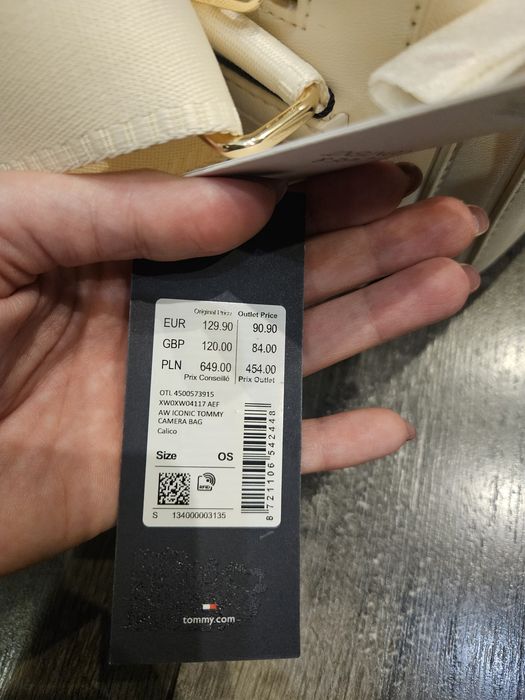 НОВА чанта Tommy Hilfiger