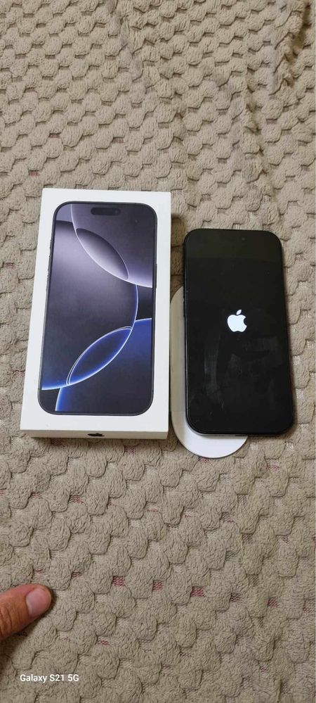 iPhone 16 Pro 256 GB Black Titanium